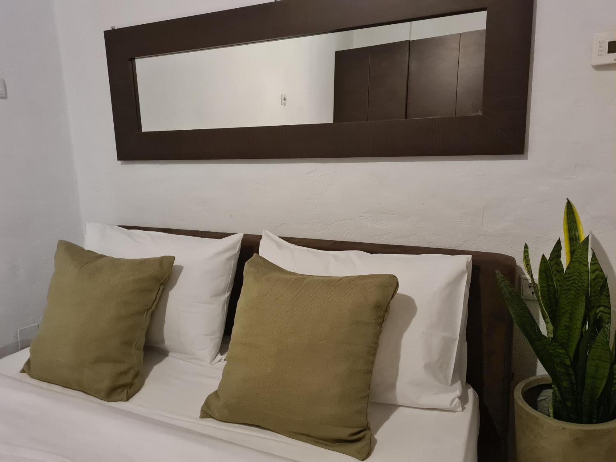 Apartment In The Heart Of The City 3A Larissa Exteriör bild